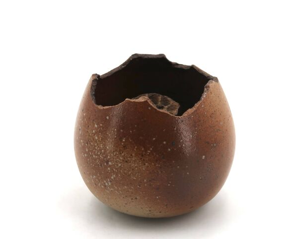 Vase pique fleurs signé en céramique grès, années 60