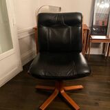 Vintage design office chair - Swivel lobby chair in black leather
