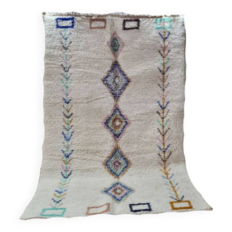 Tapis berbère mrirt en laine fait main 250 x 150 cm