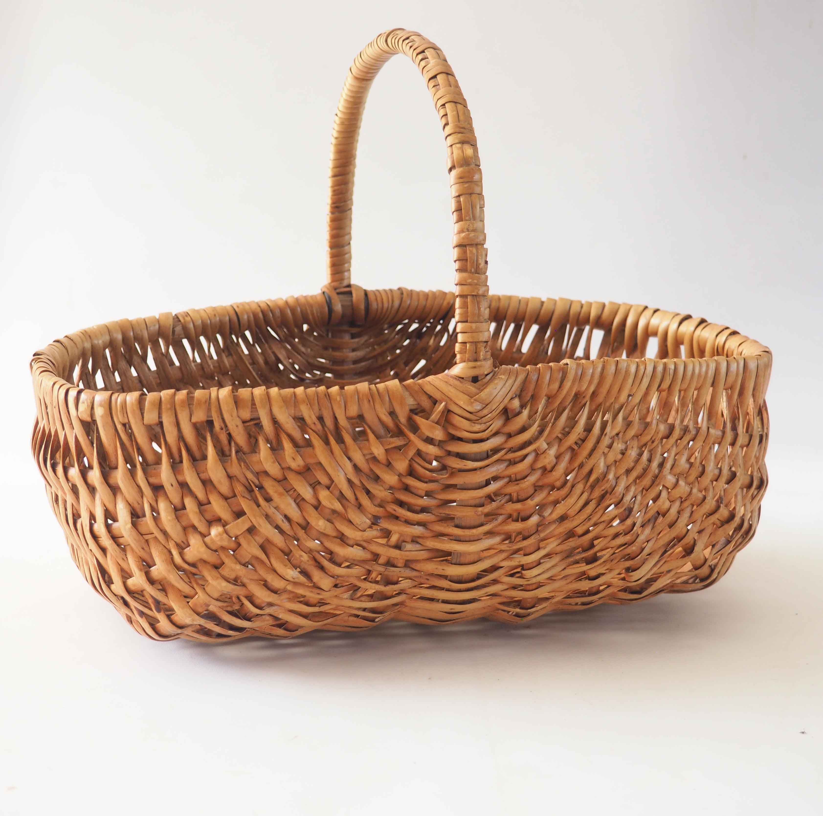 Wicker basket