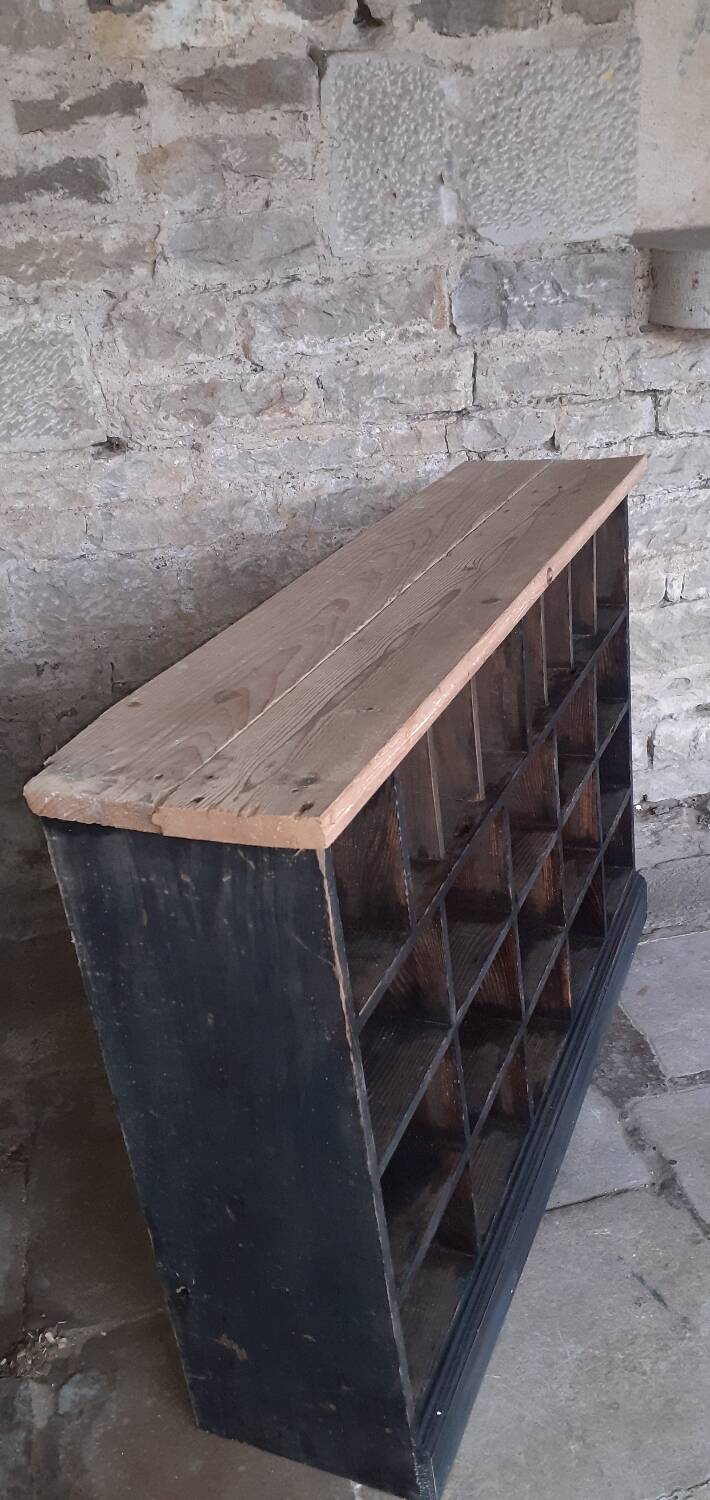 Locker trade furniture