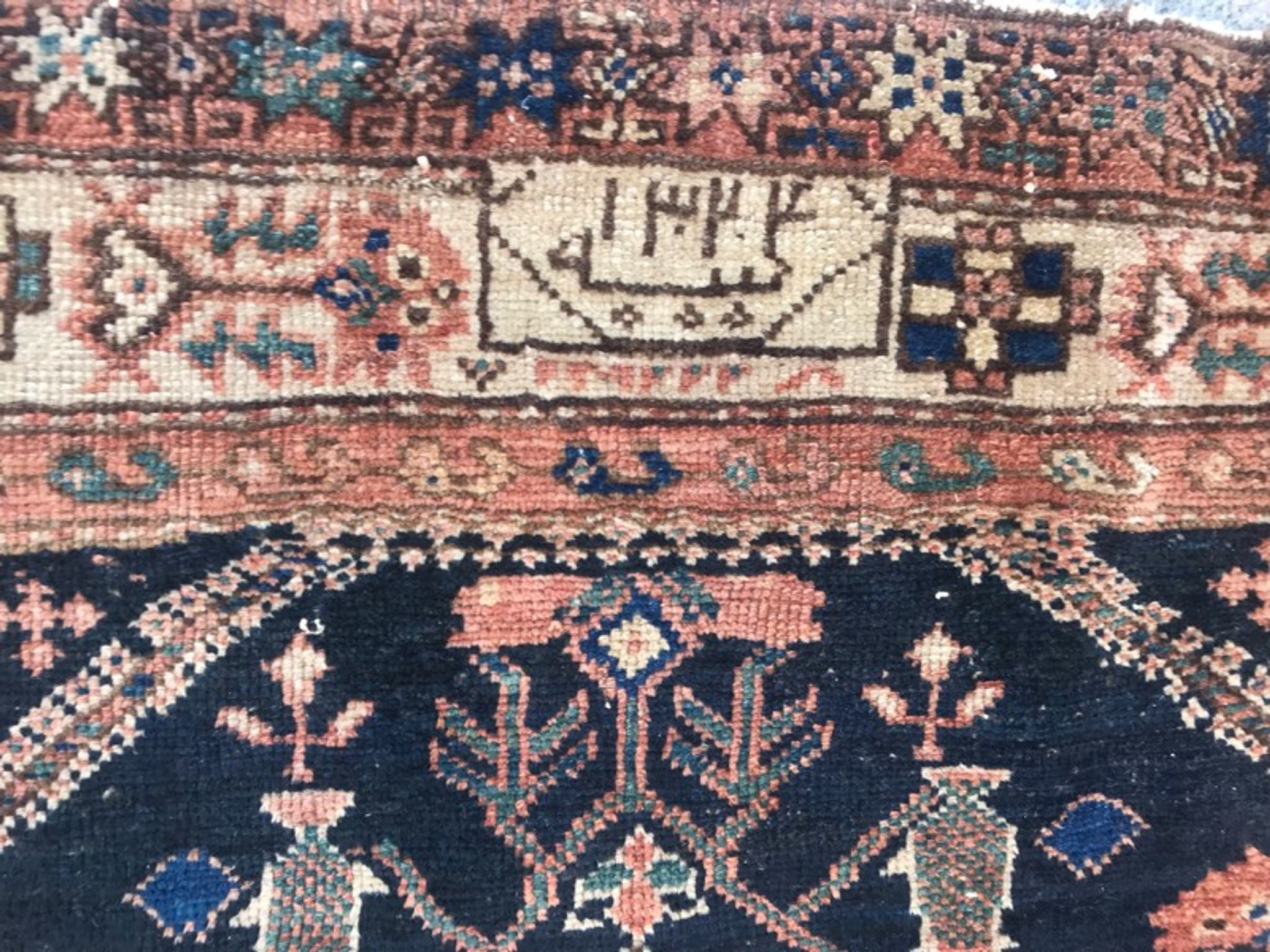 Carpet former Persian Bakhtiar style handmade soap factory - 137x265 cm