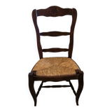 Ancienne chaise d'allaitement