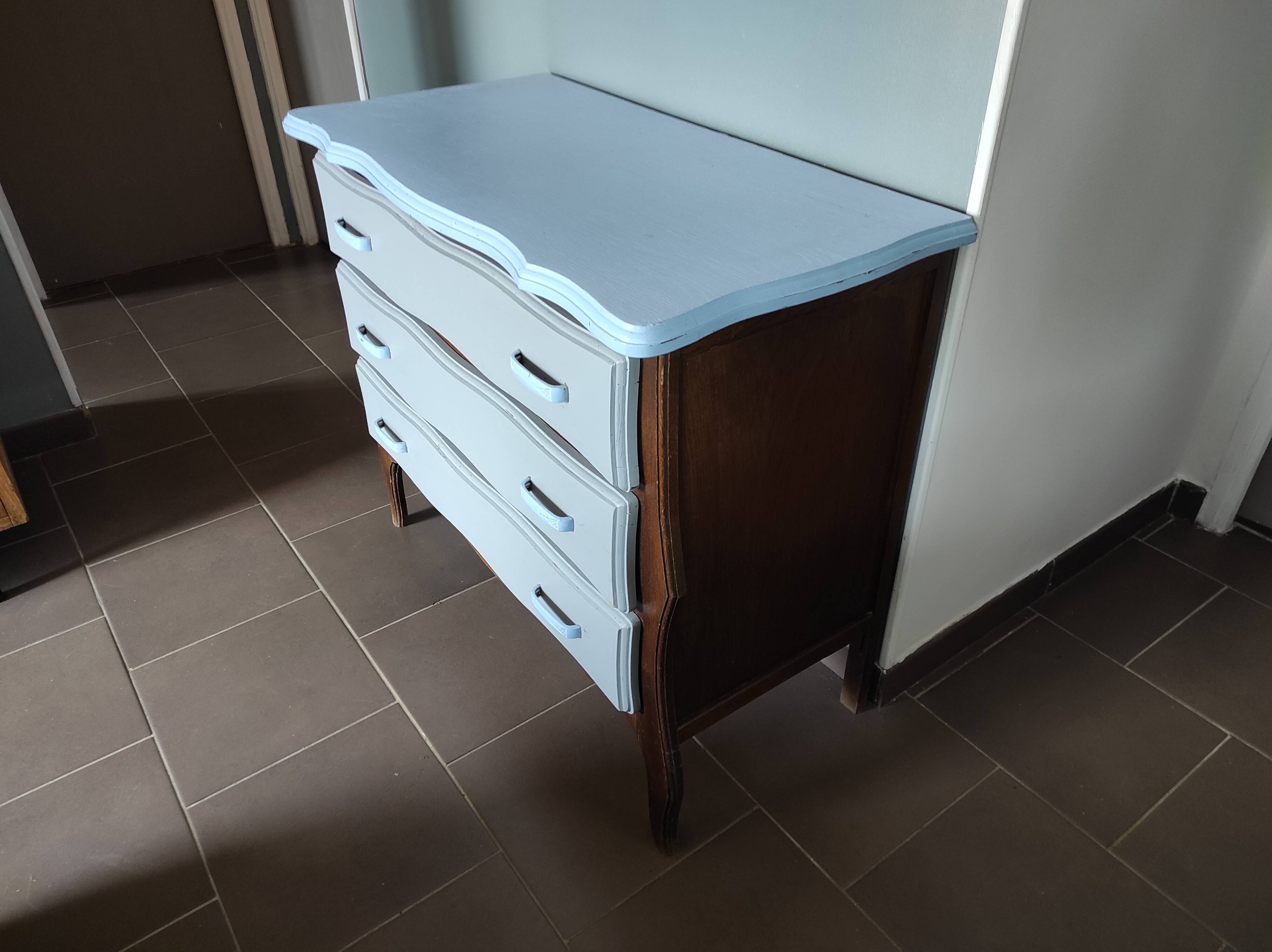 Dresser 3 drawers 1970