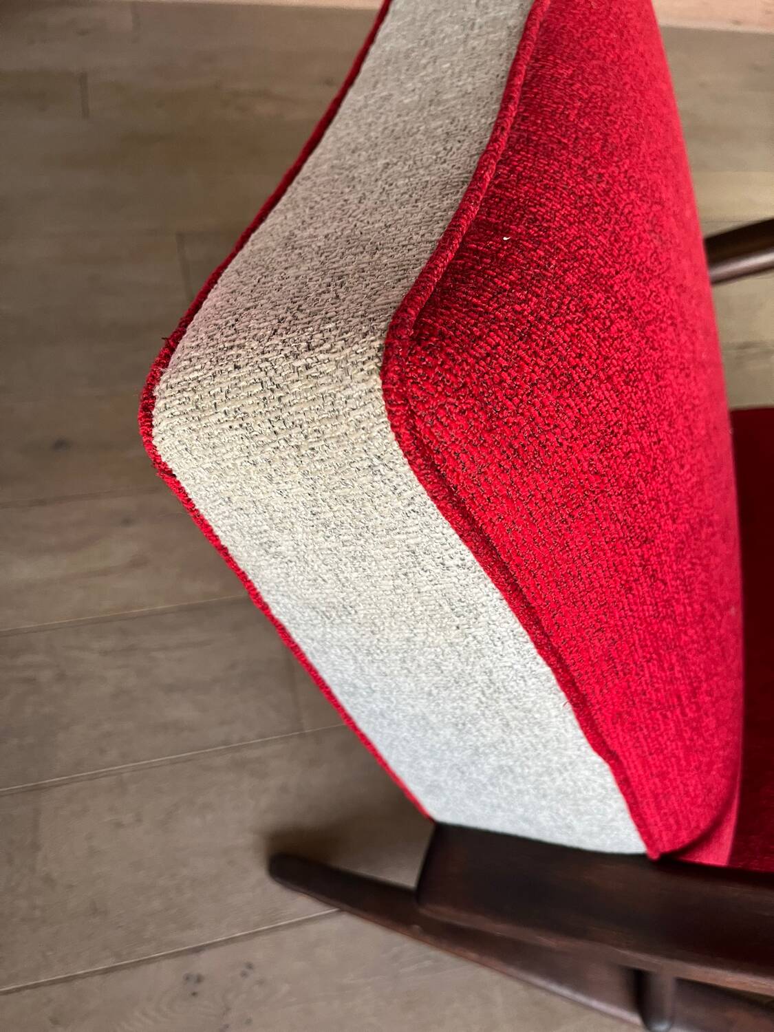 Paire de fauteuils Jindrich Halabala H269
