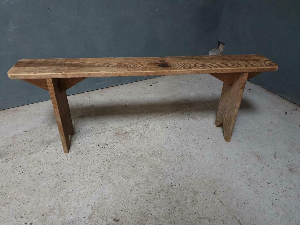 Old flea bench sidetable pine