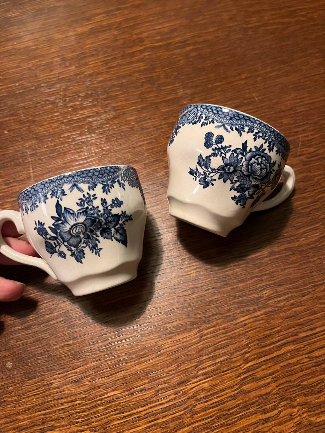 2 tasses à café vintage