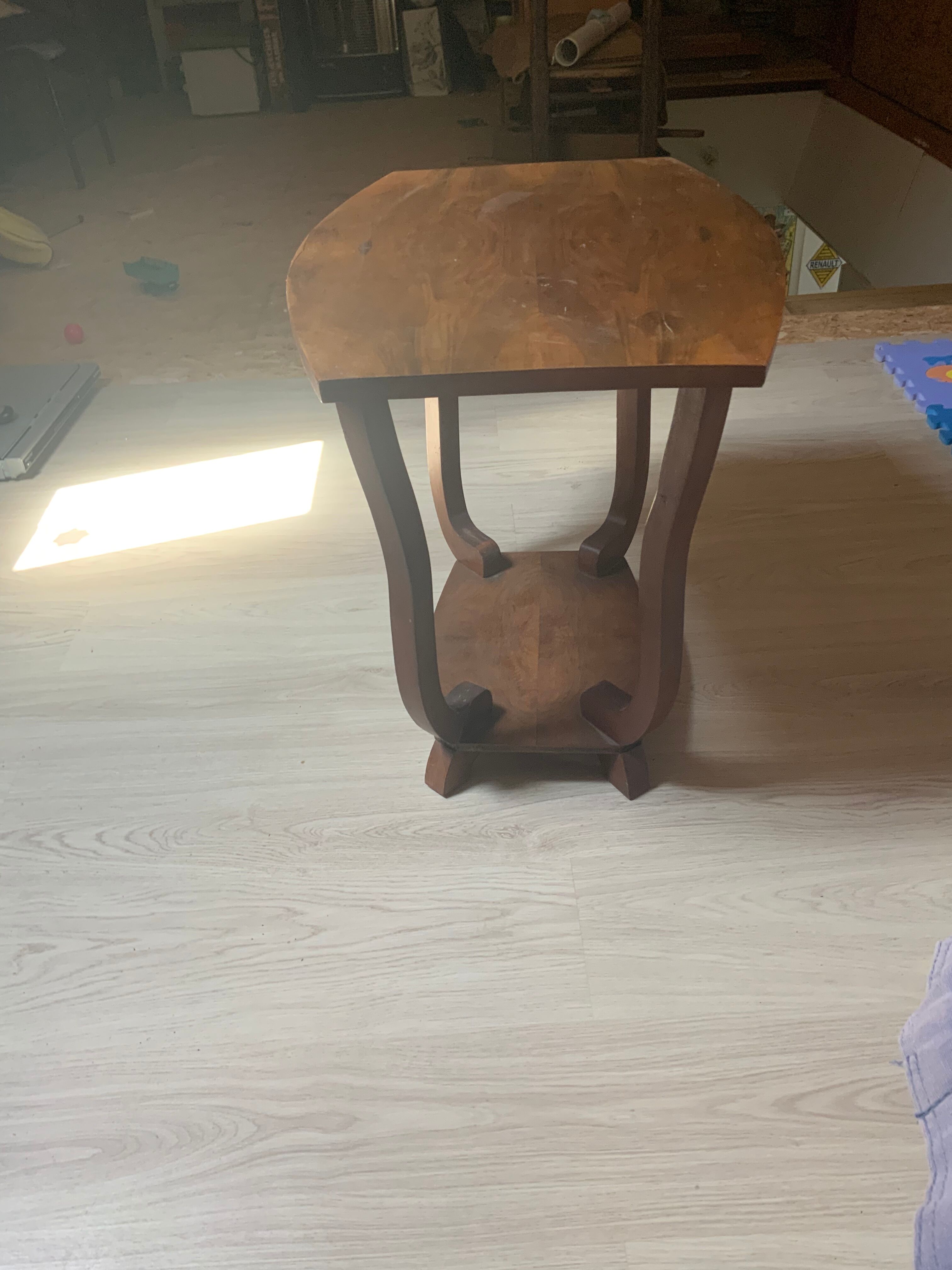 Table laquée bois