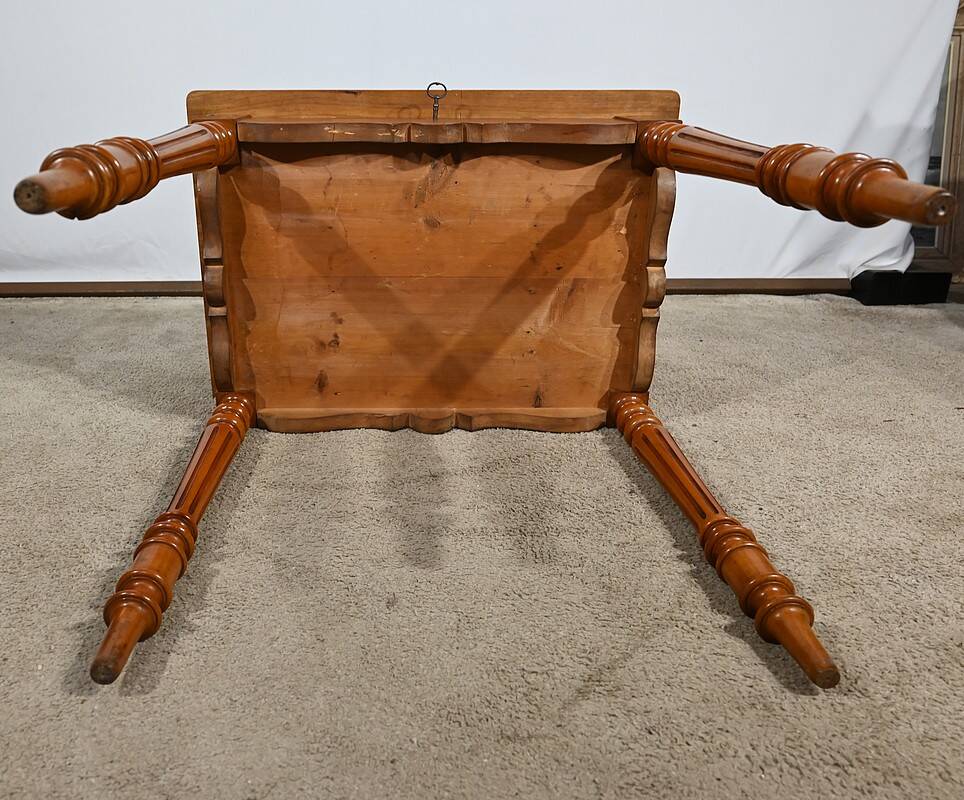 Small Tiered Desk in Blond Cherry, Louis Philippe style – Late 19th century