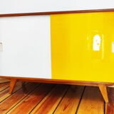 Buffet U 452 conçu par J. Jiroutek Tchécoslovaquie années 1960