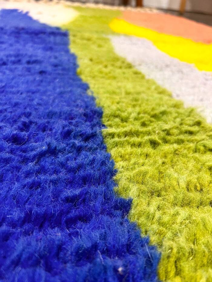 Beni Ouarain wool rug Contemporary graphic design size 200cmx150