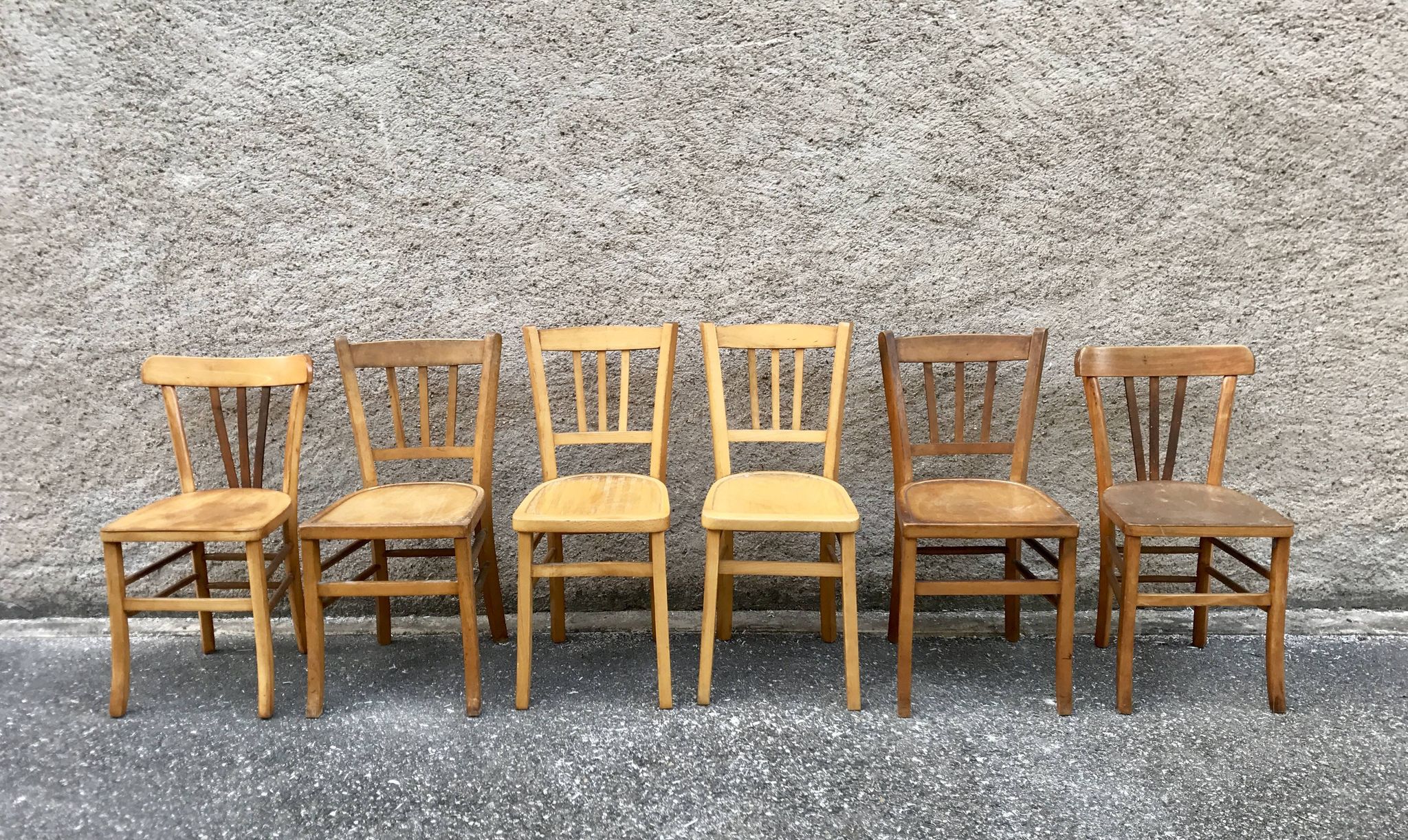 Set of 20 curved wooden bistro chairs
