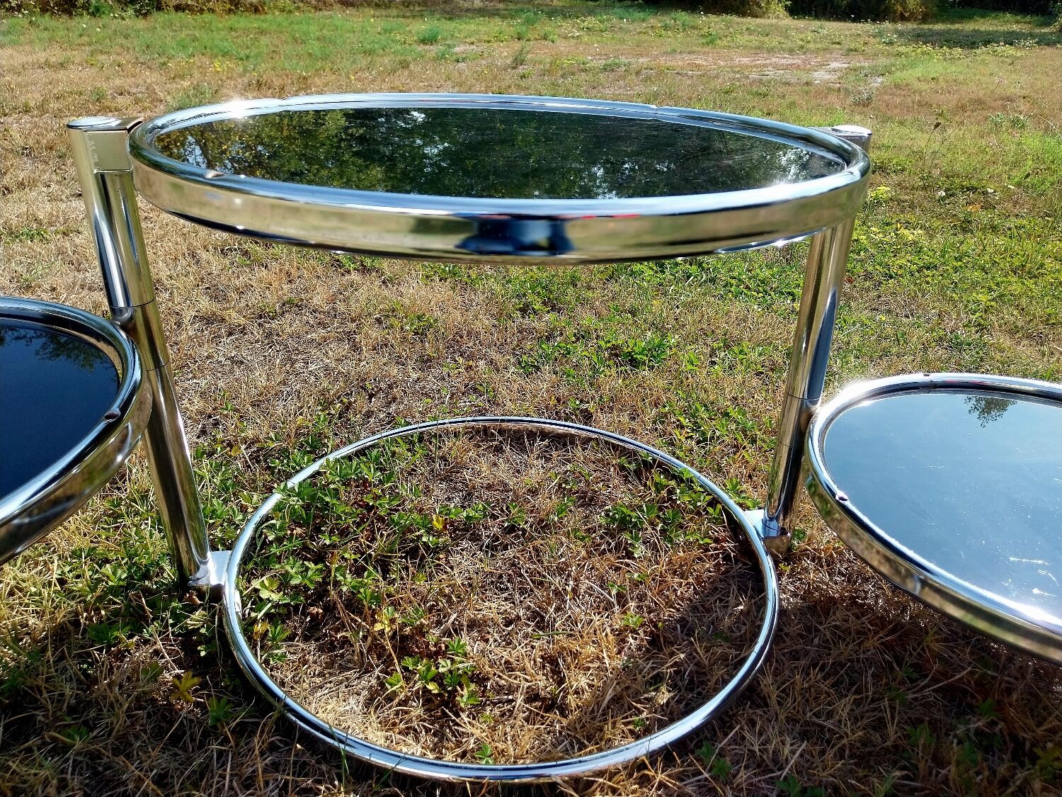 Chrome nesting coffee table