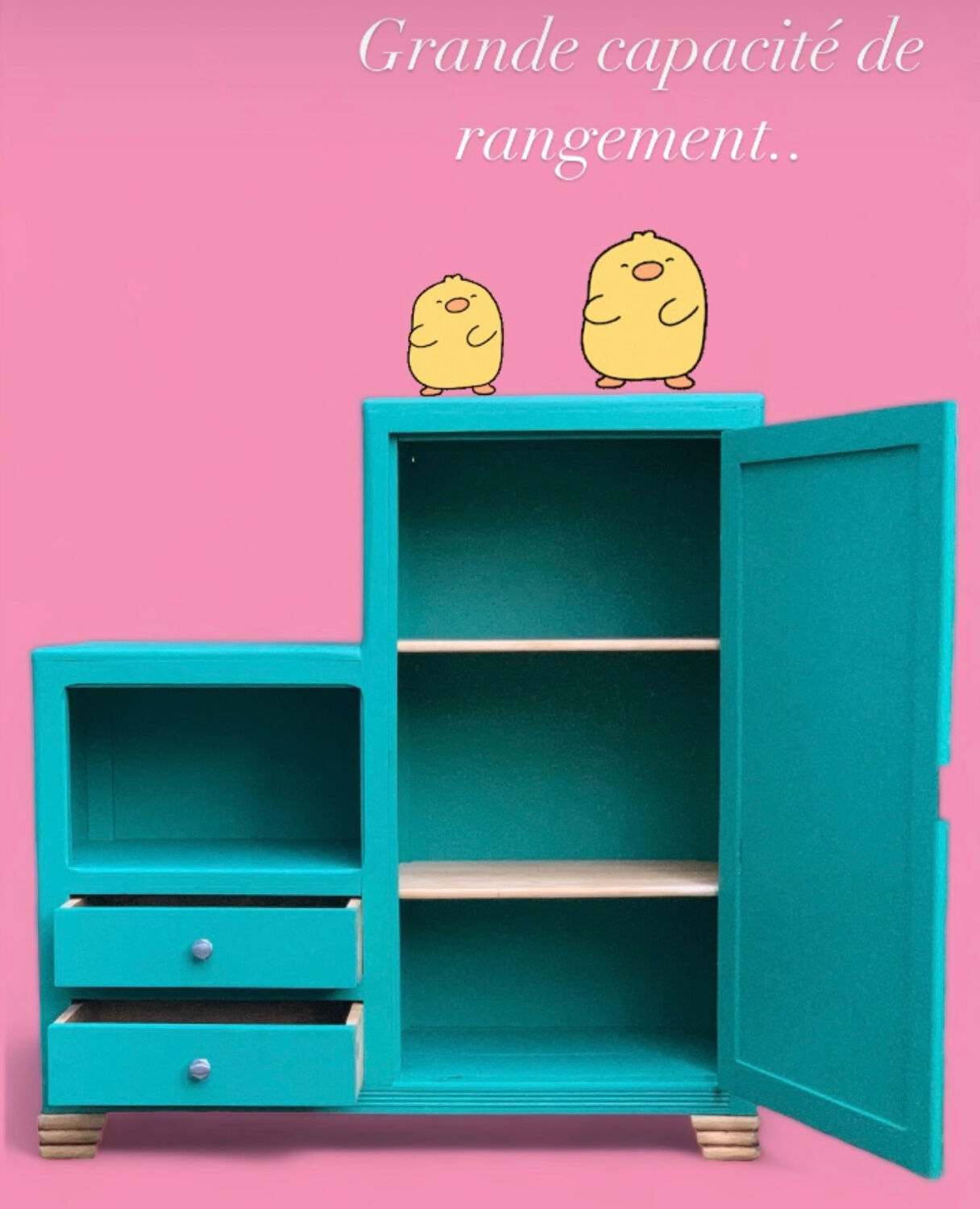 Asymmetrical Parisian wardrobe 1930