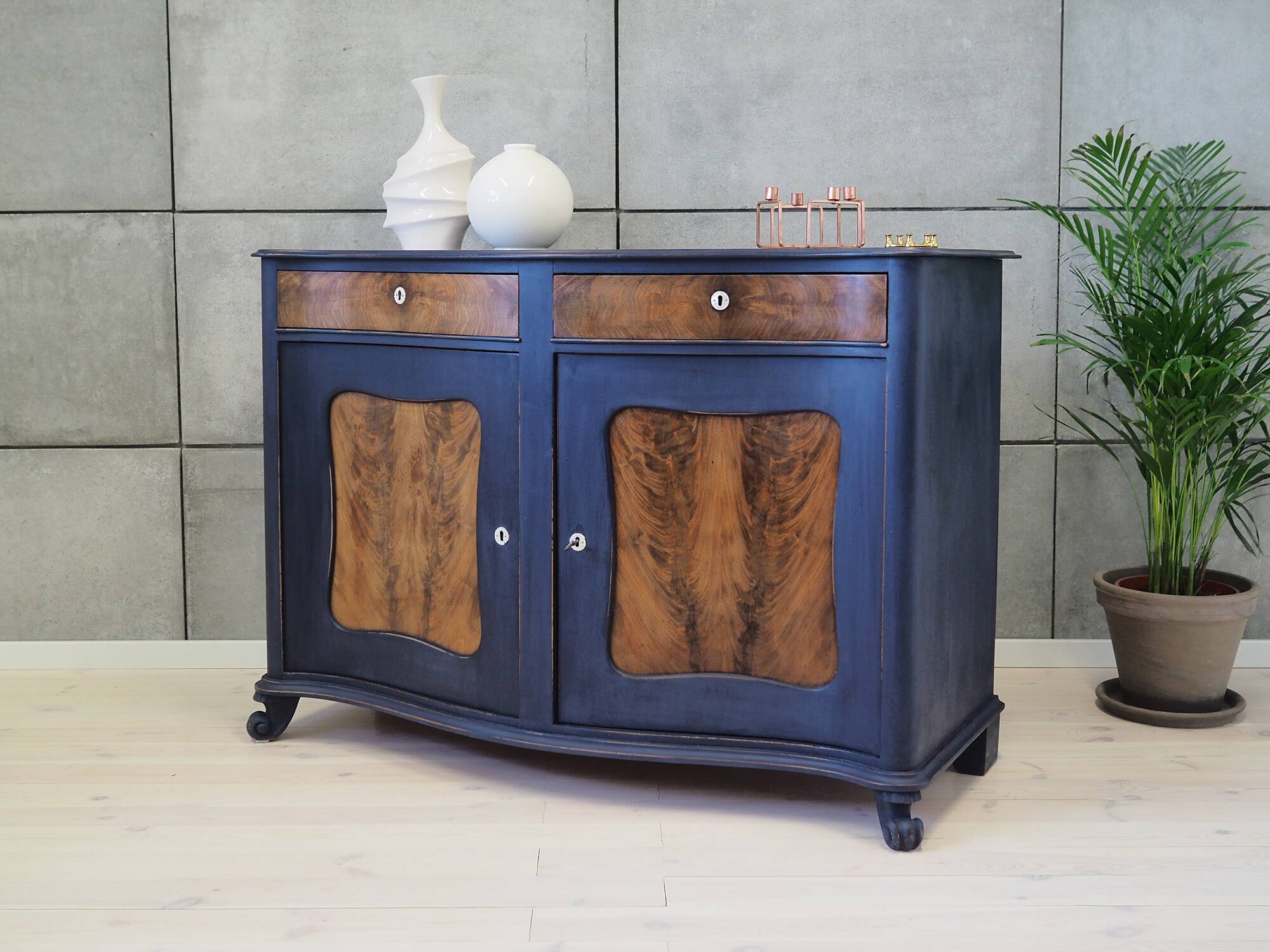 Dresser, French design, 1940s, production: France