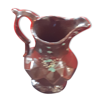 Old Jersey pitcher, hand décor