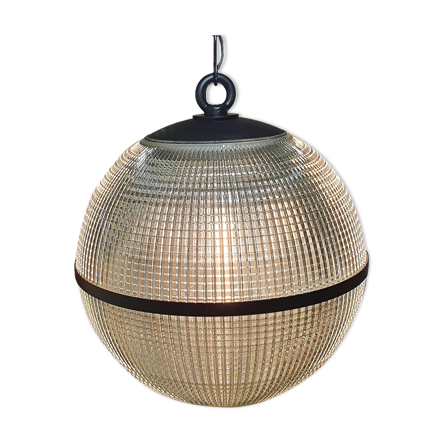 Black Holophane ball suspension