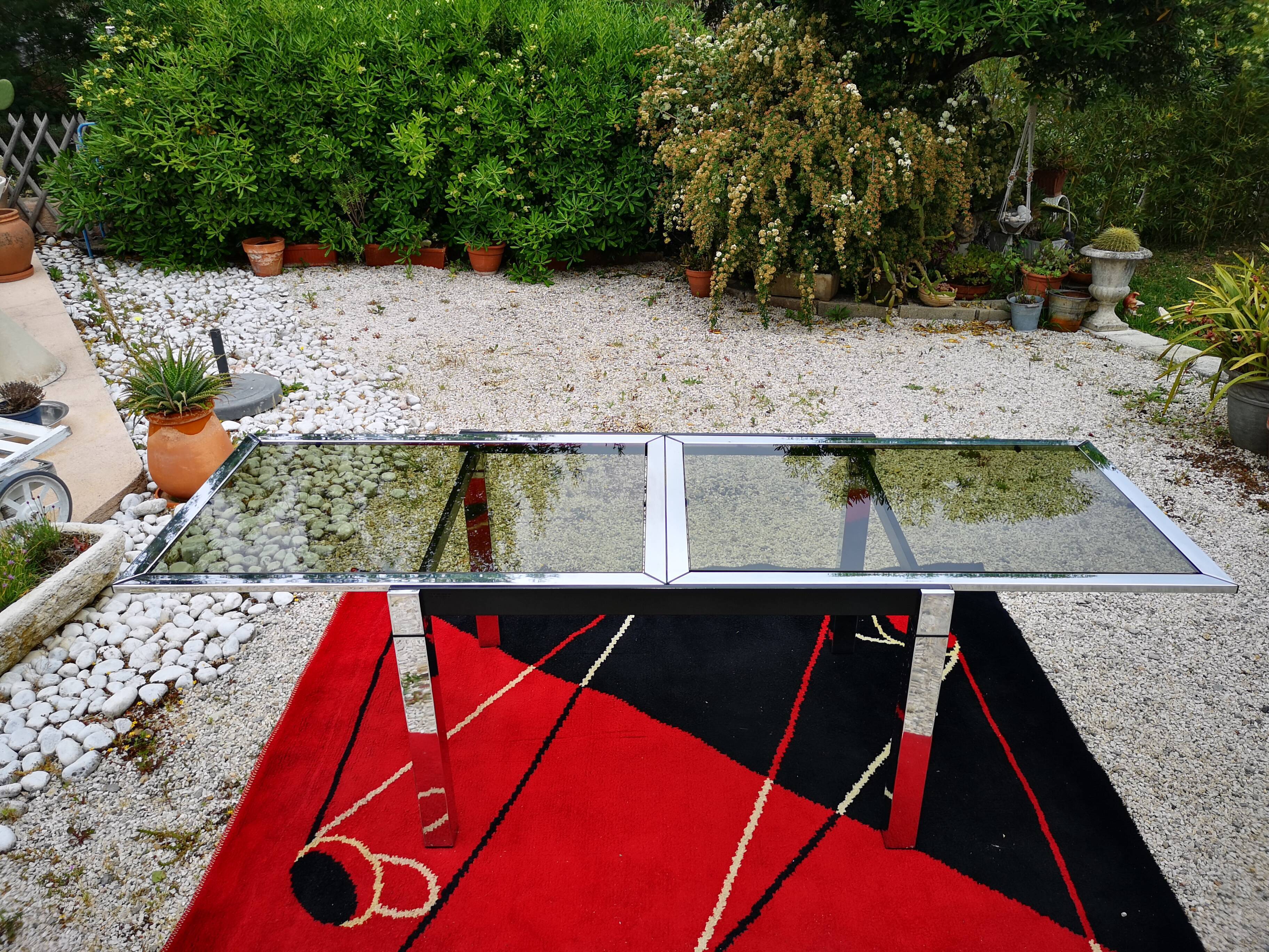 Arredo metal dining table