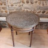 Walnut hot water table