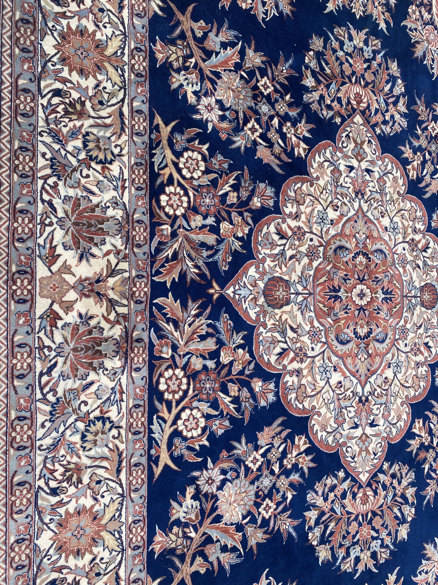 Nice big vintage carpet Sino Persian fine handmade 185x285 cm