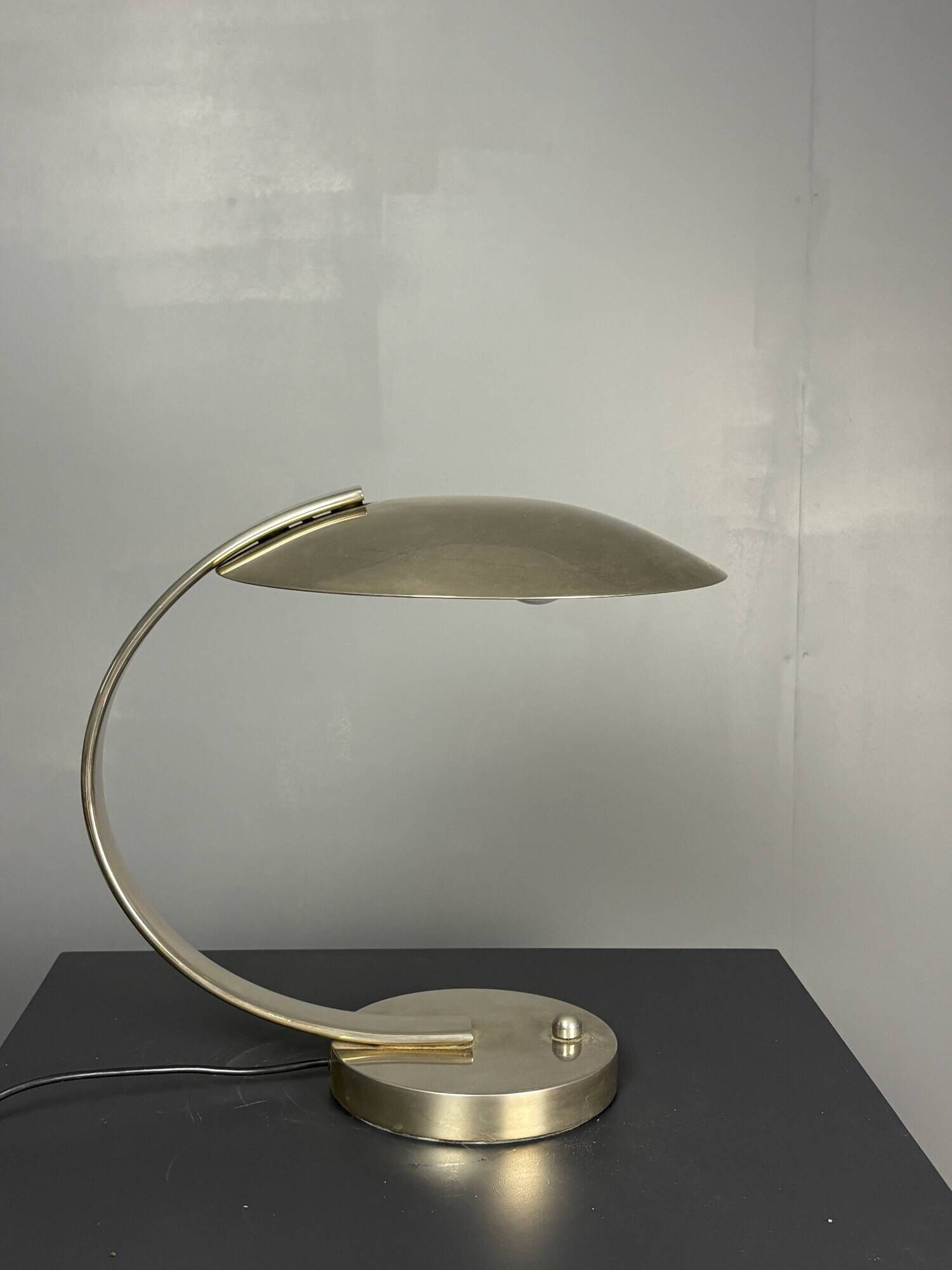 Art deco modernist arc desk or table lamp by Disderot, Soka, France, 1970s