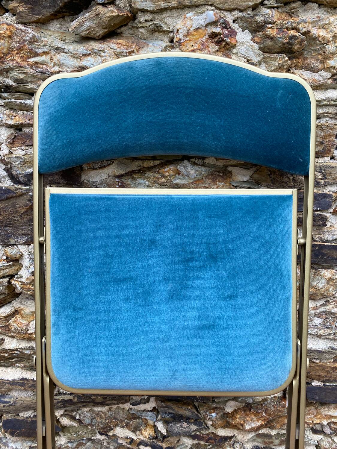 Folding chair in gold-tone metal and velvet, 1960s-70s