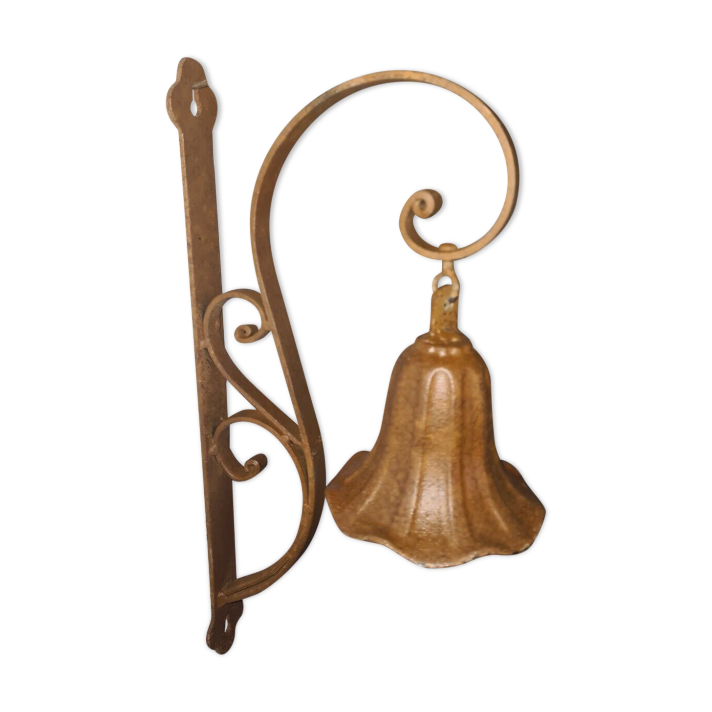 garden bell in iron and cast iron