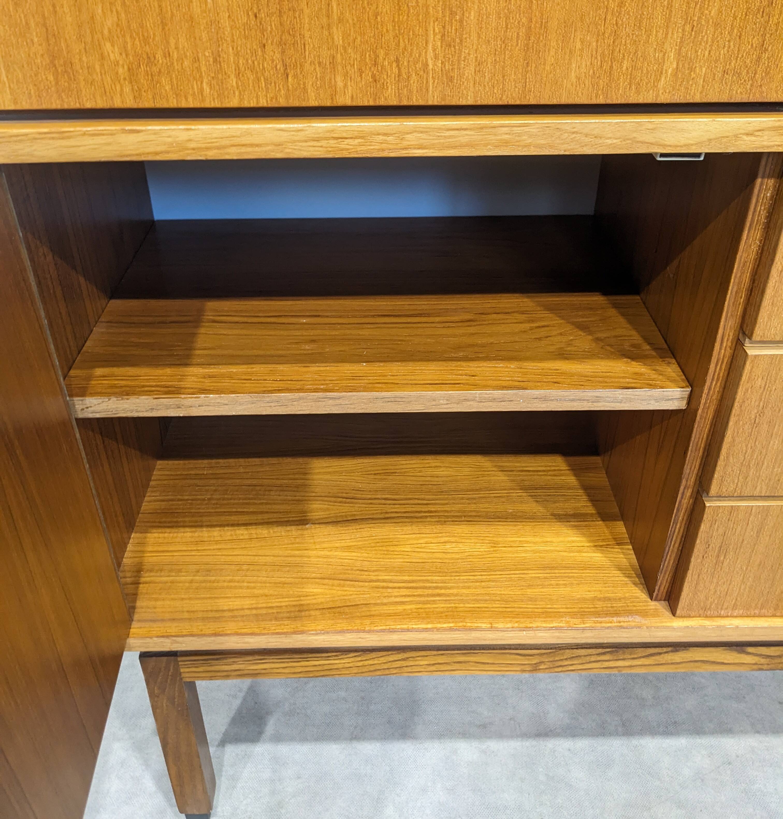 Secrétaire vintage MDK.