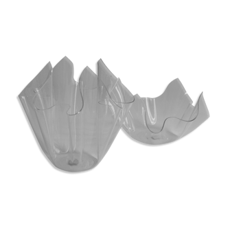 Plexiglass handkerchief bowl and vase, Germany 1970s, set of two.