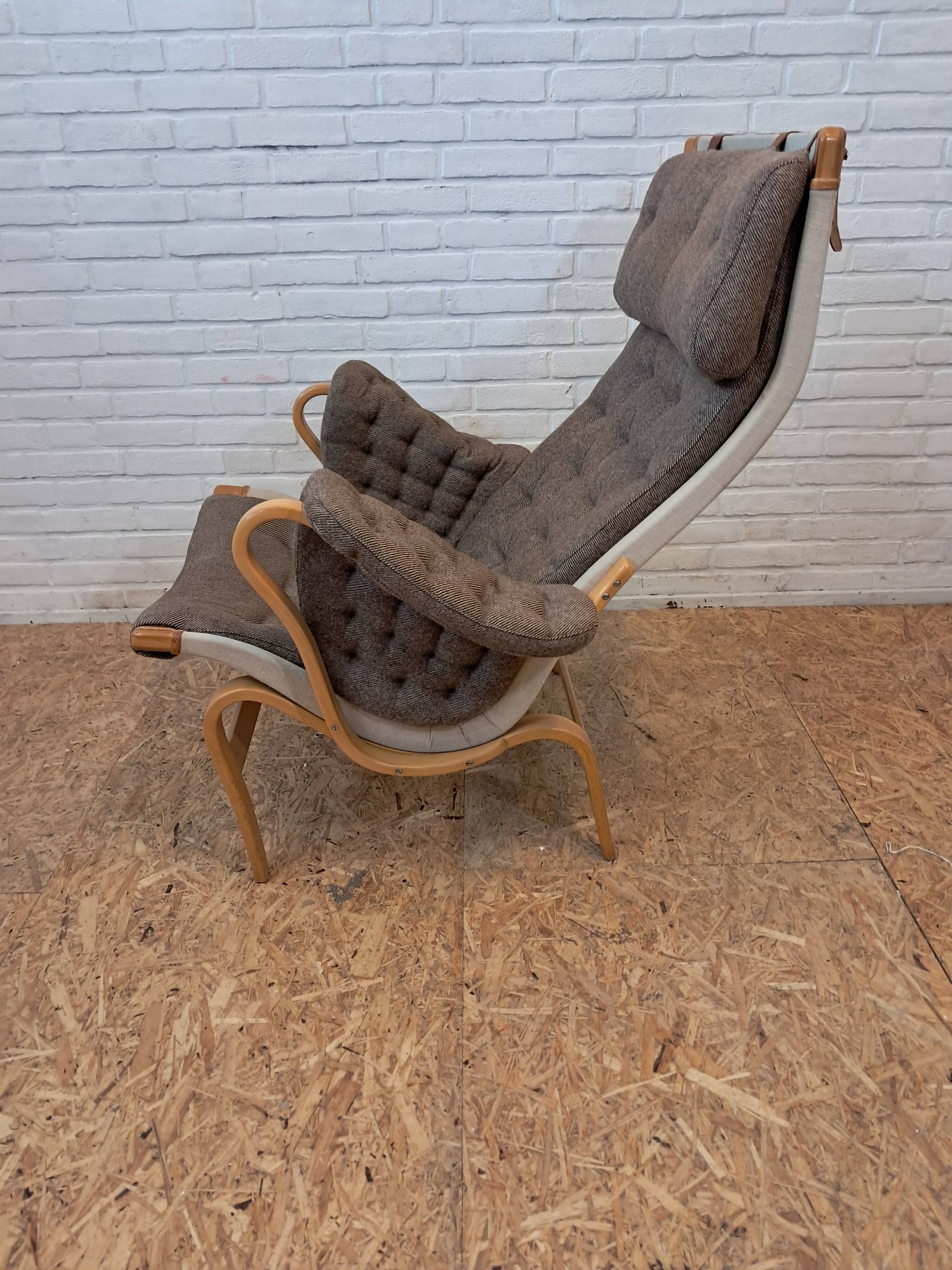 Pernilla armchair Bruno Mathsson