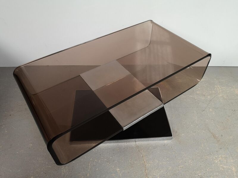 Design coffee table
