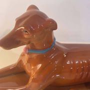 Figurine lévrier