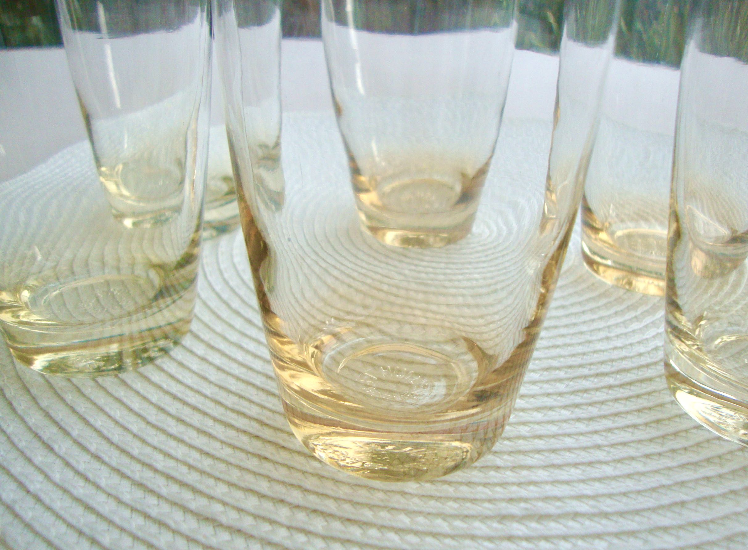 Set de 6 verres à eau jaunes vintage
