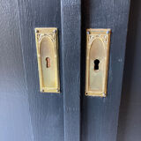 Art-deco period oak commodus