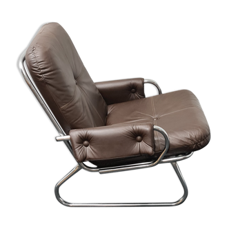 Vintage tubular framed leather lounge chair