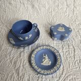Service thé Wedgwood en biscuit bleu et blanc
