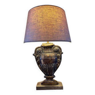 Gold table lamp amphora