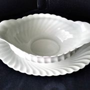 Limoges porcelain sauce boat Haviland Model "Torse"
