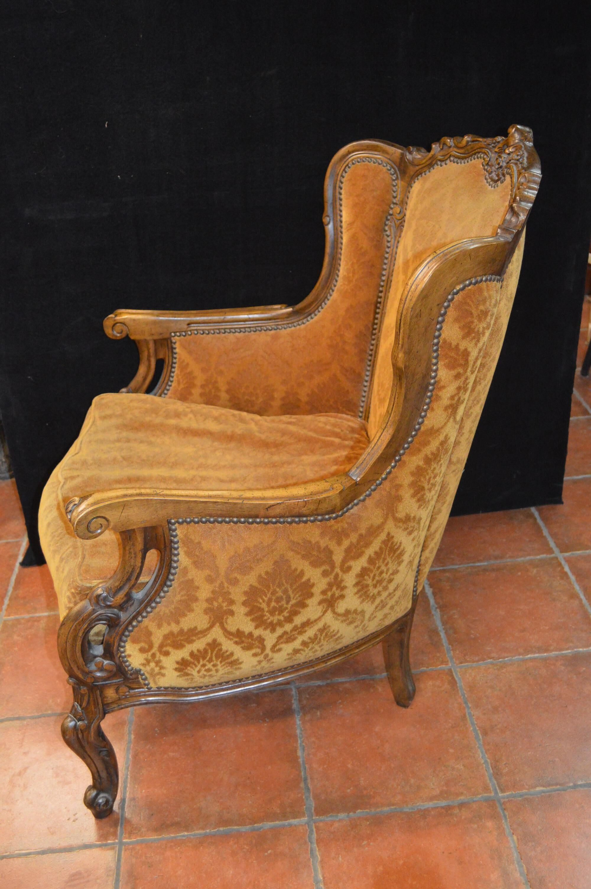 Walnut Chair Bergère has ears