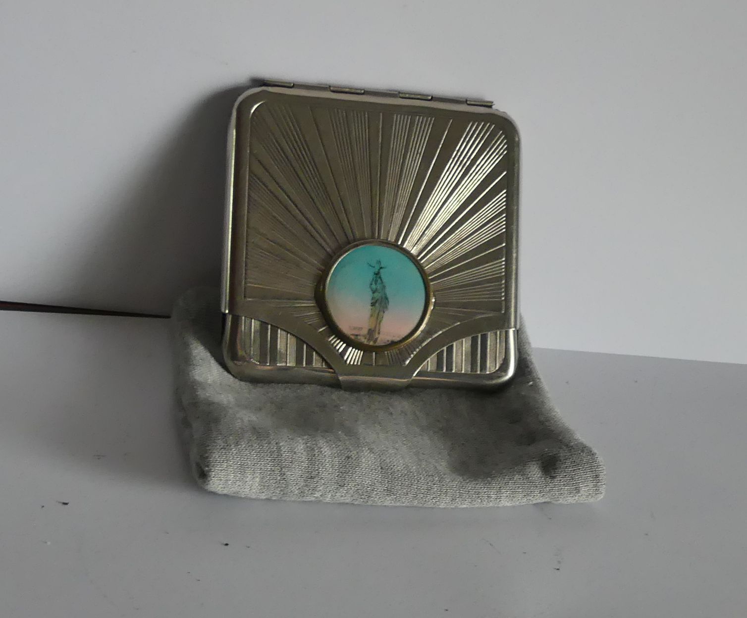 Cigarette case Albert