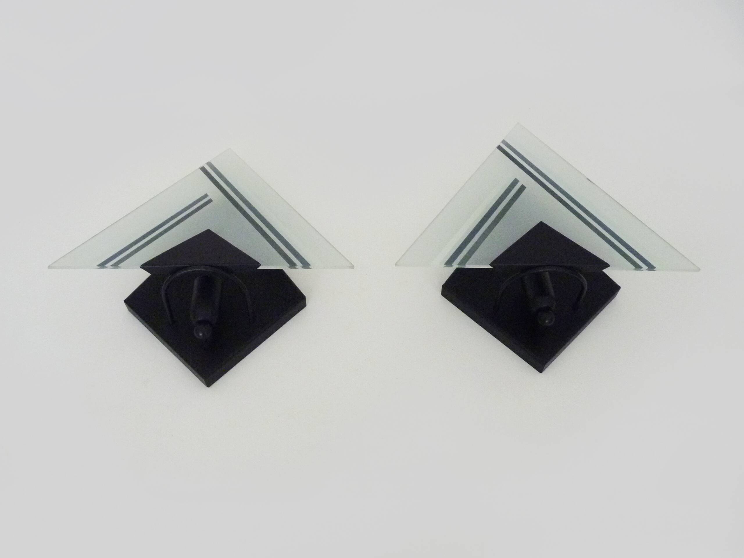 Pair of vintage Italian design metal wall lights from the 80s