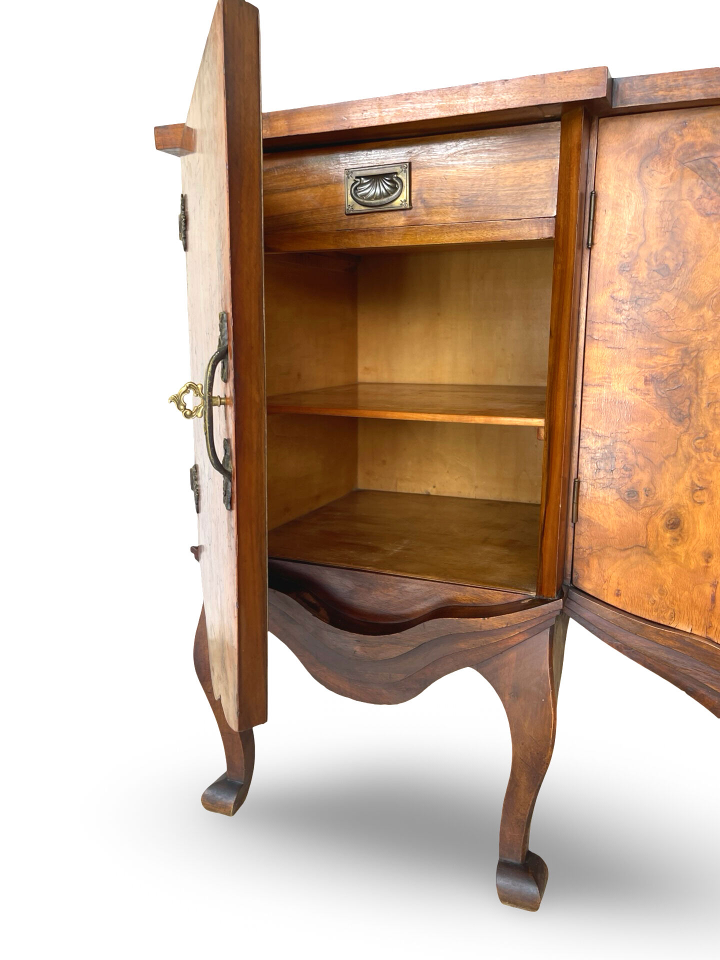 Walnut buffet, antique Italian, 1930s.