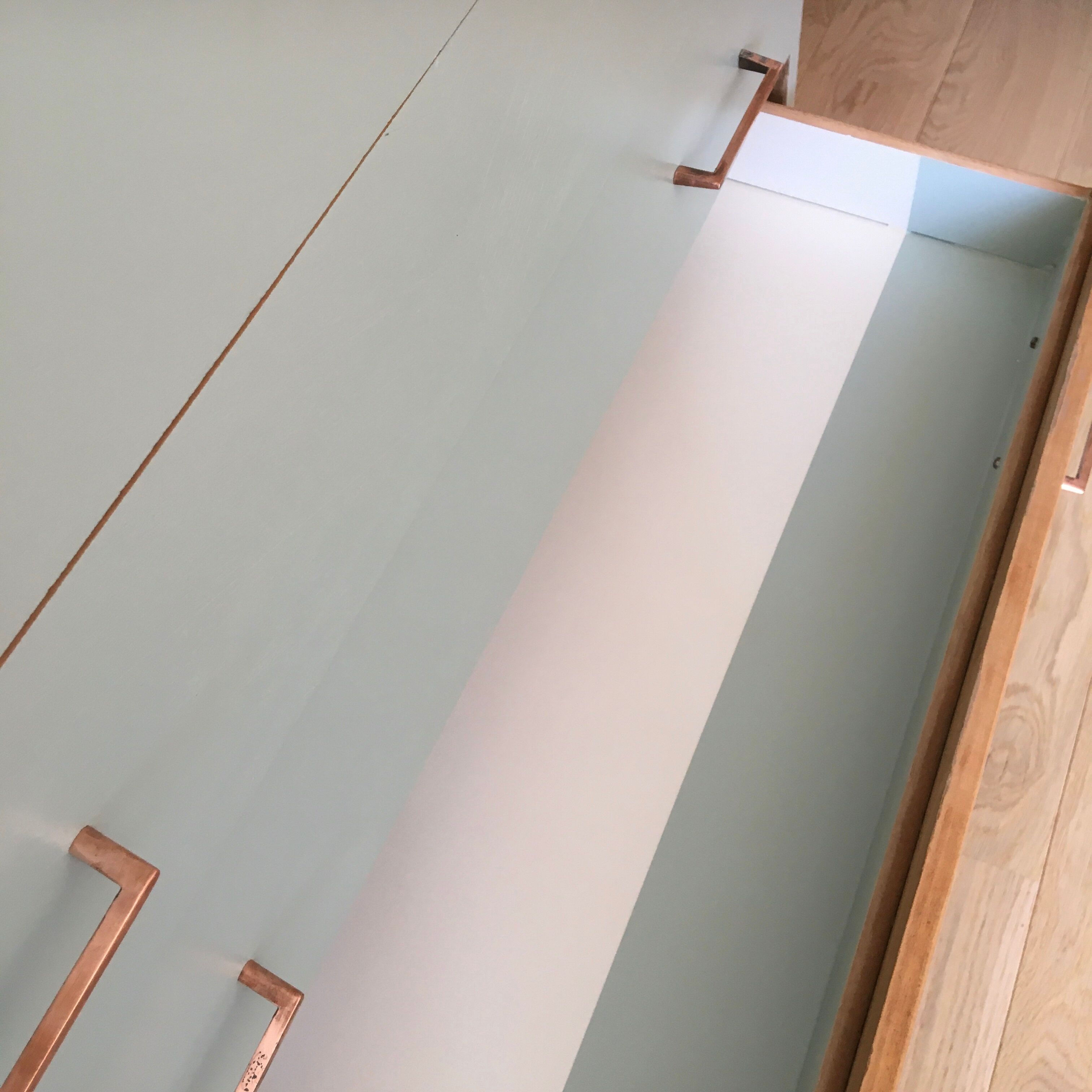 Vintage chest of drawers