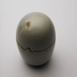 ovoid box in stoneware and cracked celadon varnish