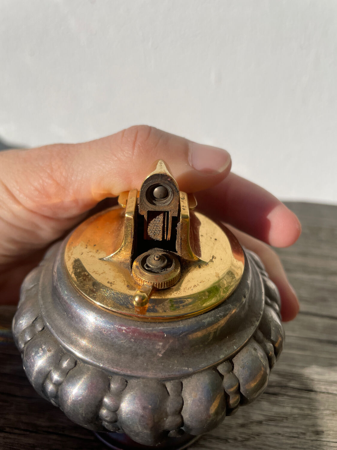 Ronson silver-plated metal lighter