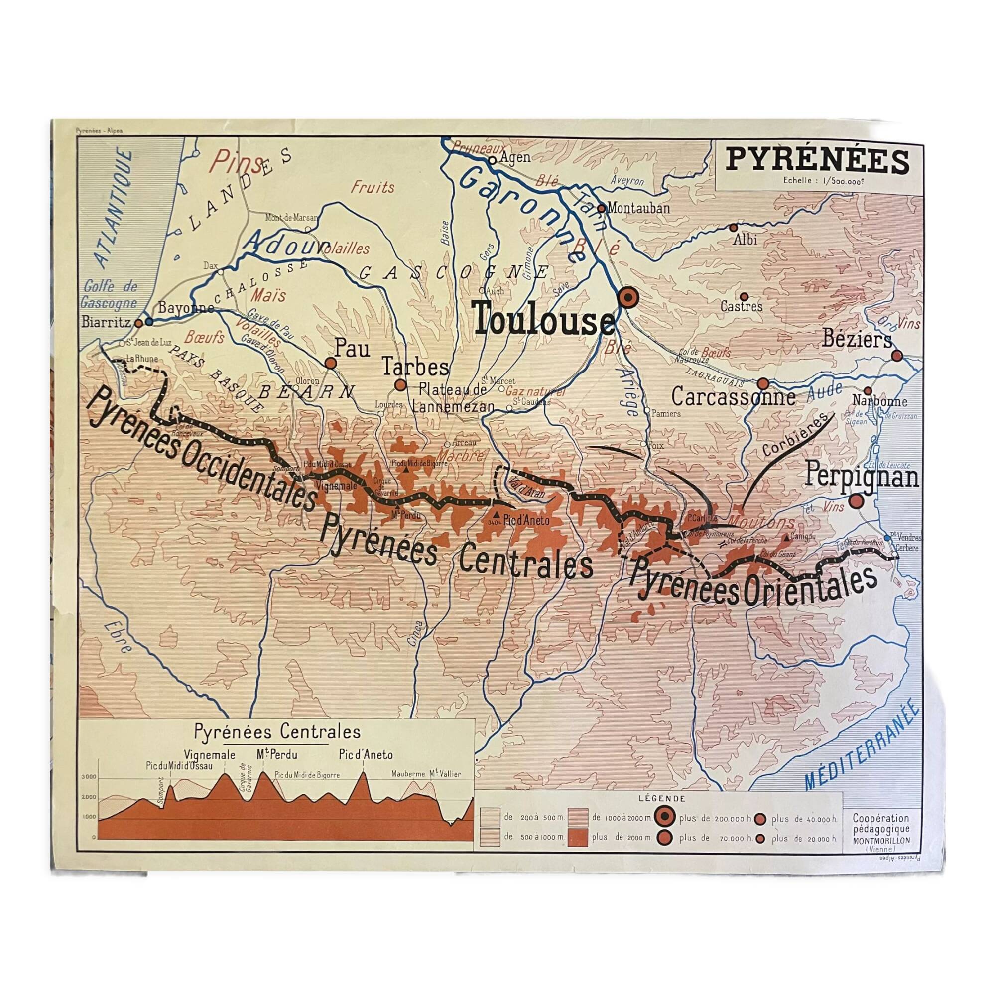 Affiche scolaire Pyrénées et Alpes Montmorillon