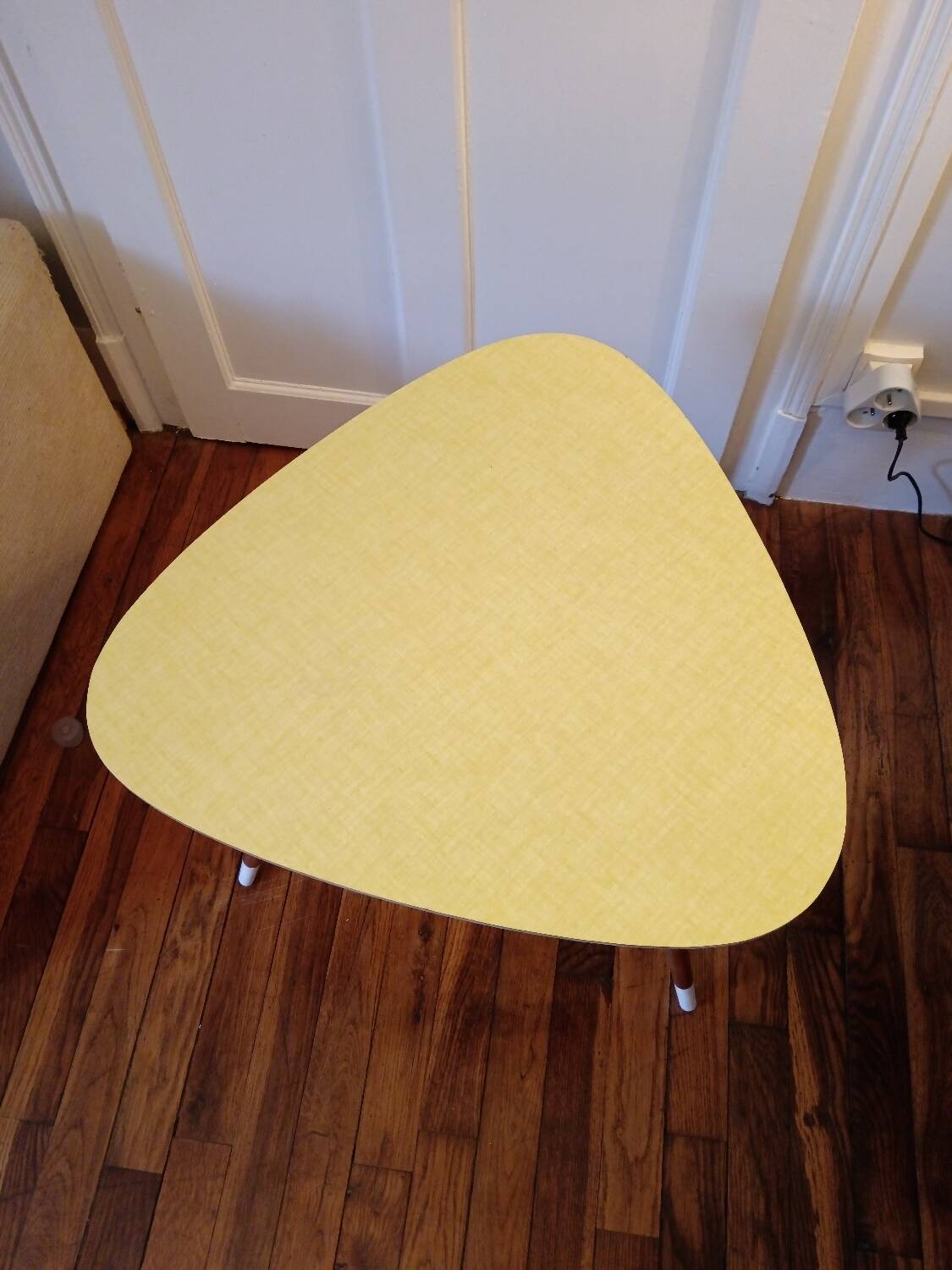 Free-form side table mediator 1950