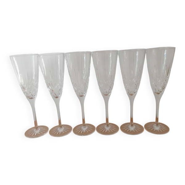 6 flûtes à champagne en cristal