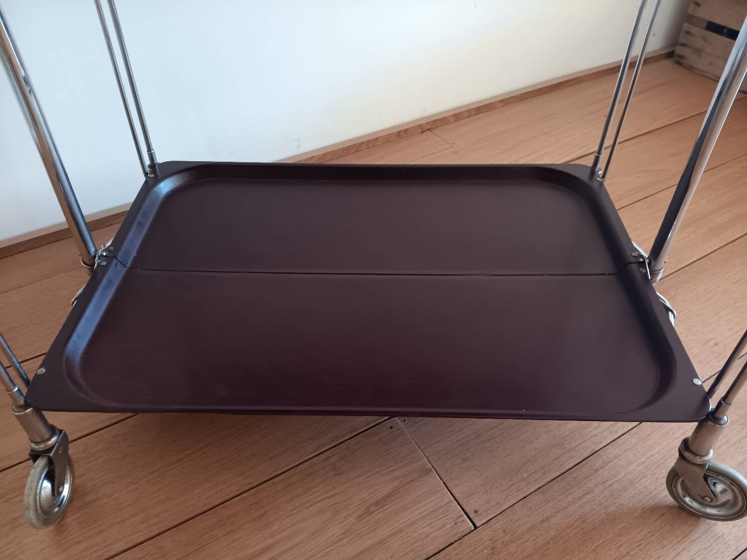 Gerlinol folding table / side table