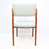 Set of five Dining Chairs by Thonet, 1960s